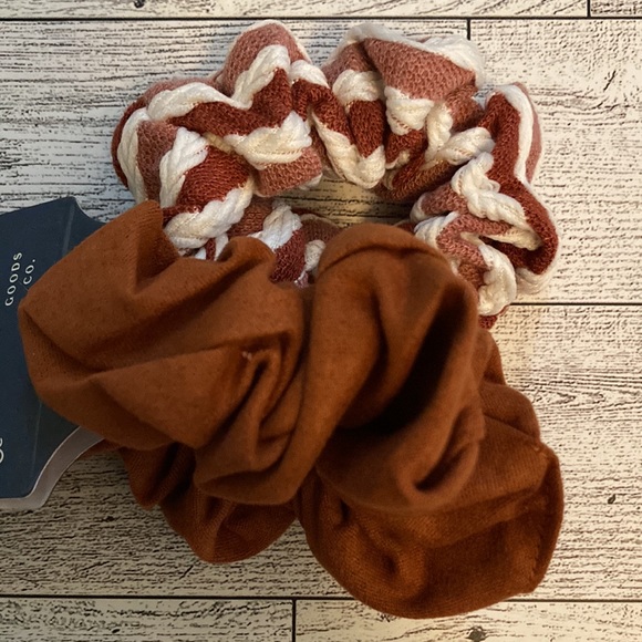 Universal Thread Target Hair Twisters Scrunchies Set - Picture 4 of 4